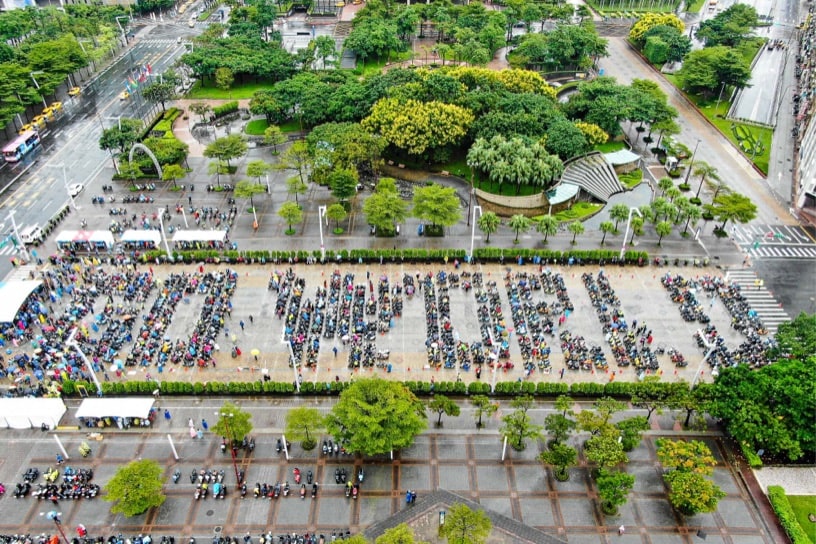 gogoro_moment_1